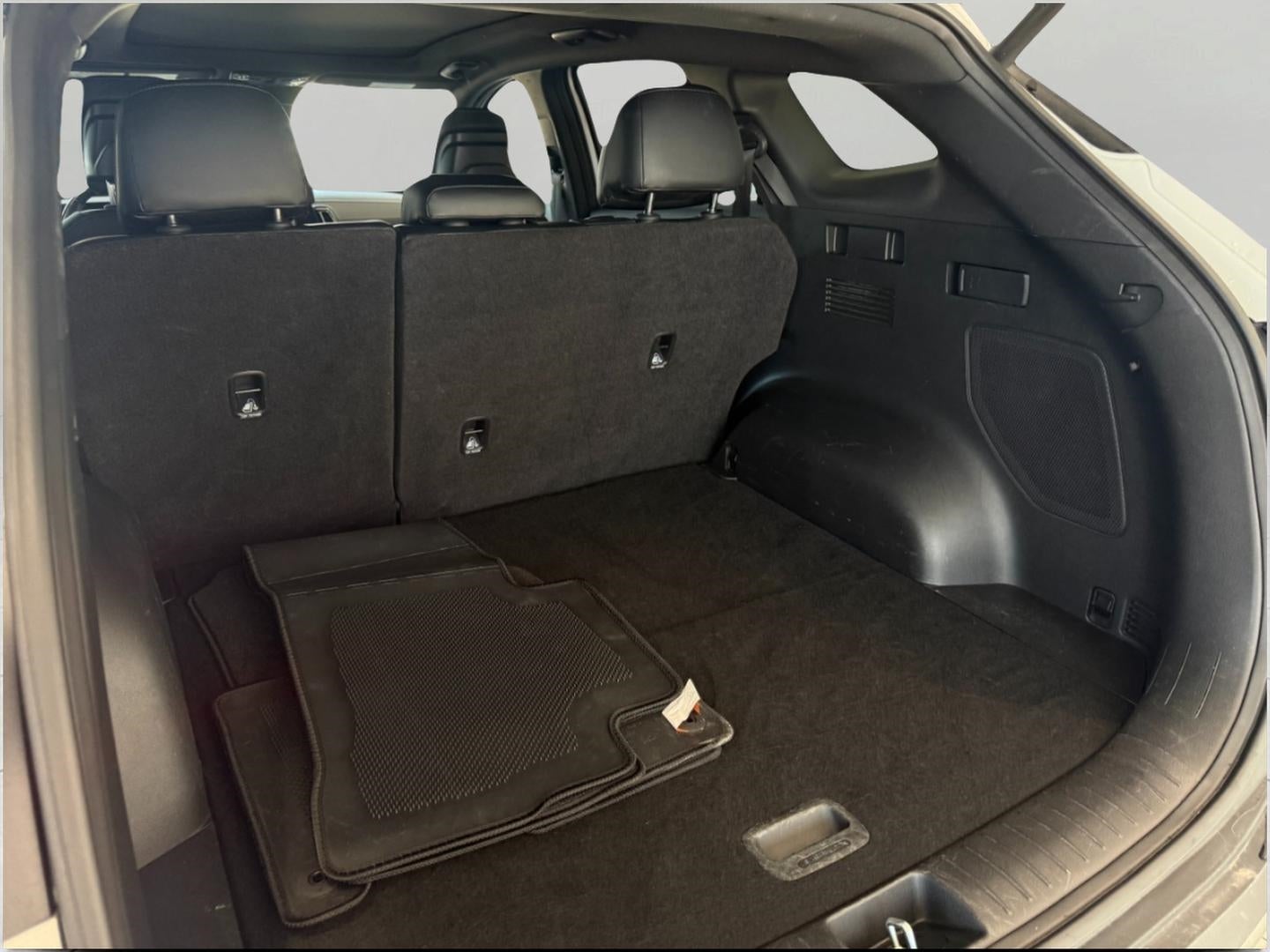 2024 Kia Sportage X-Pro AWD