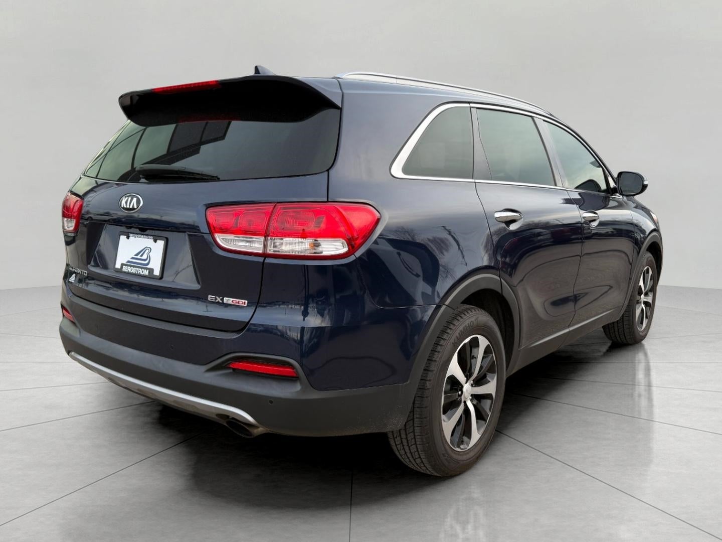 2016 Kia Sorento EX
