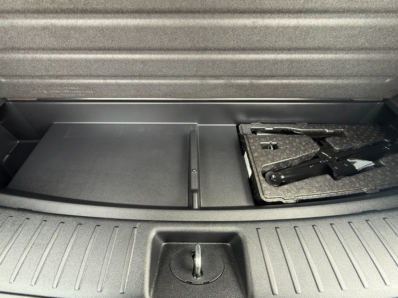 2025 Kia Sorento X-Line EX