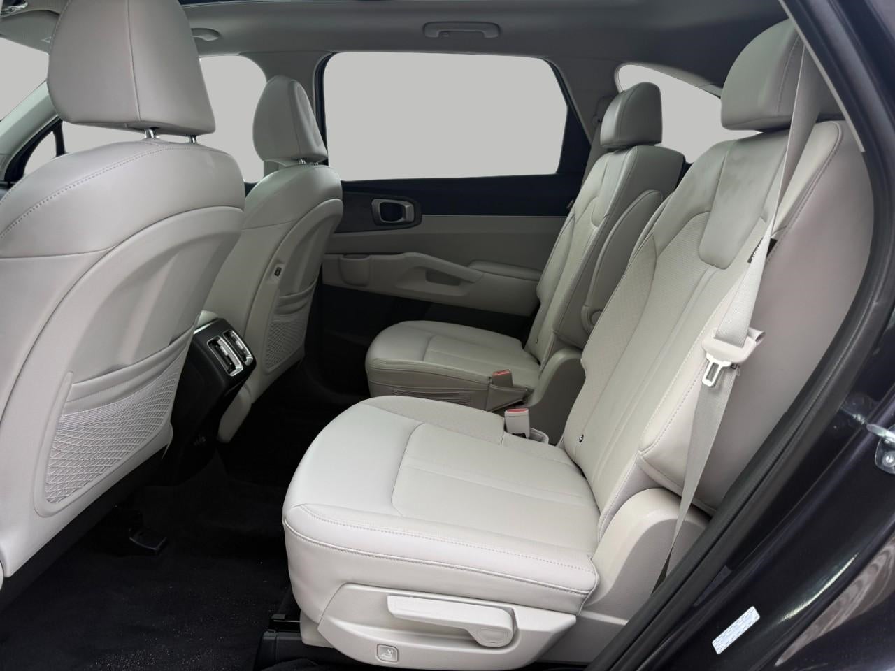 2025 Kia Sorento X-Line EX