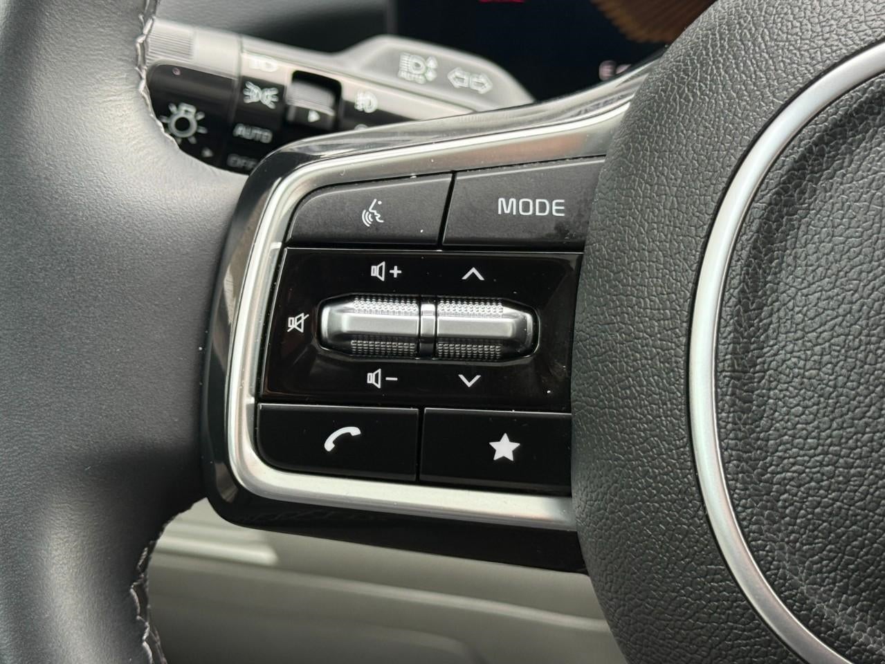 2025 Kia Sorento X-Line EX