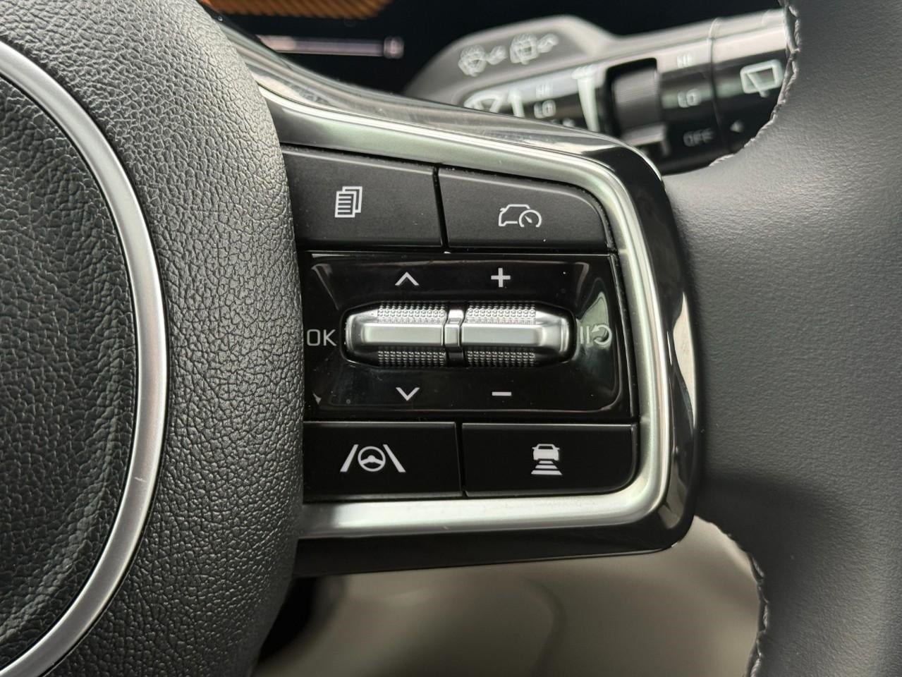 2025 Kia Sorento X-Line EX