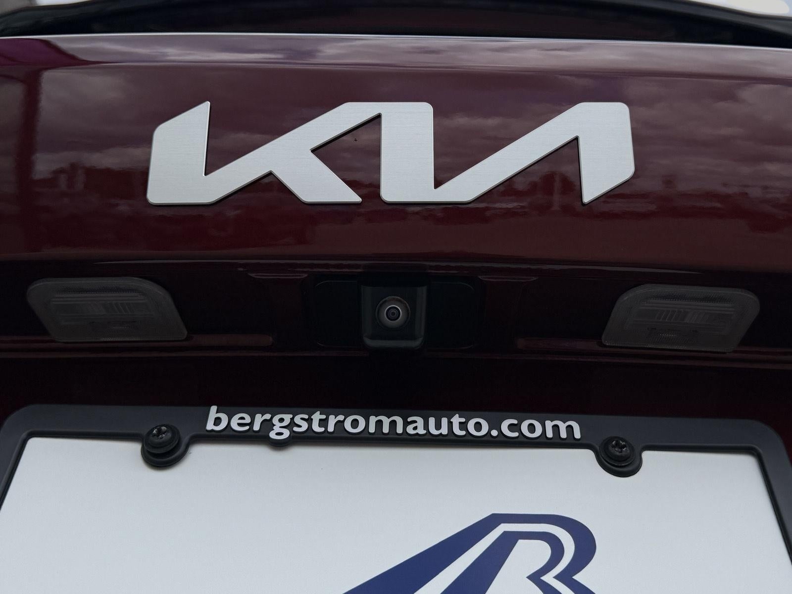 2025 Kia Sorento SX FWD
