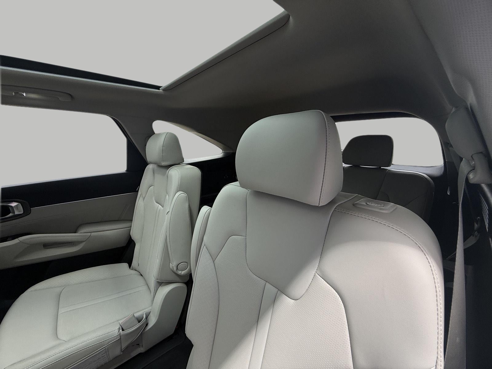 2025 Kia Sorento SX FWD