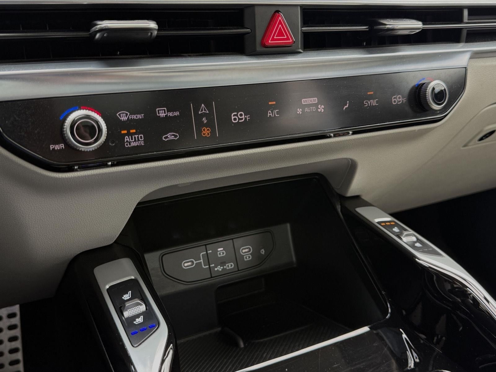 2025 Kia Sorento SX FWD