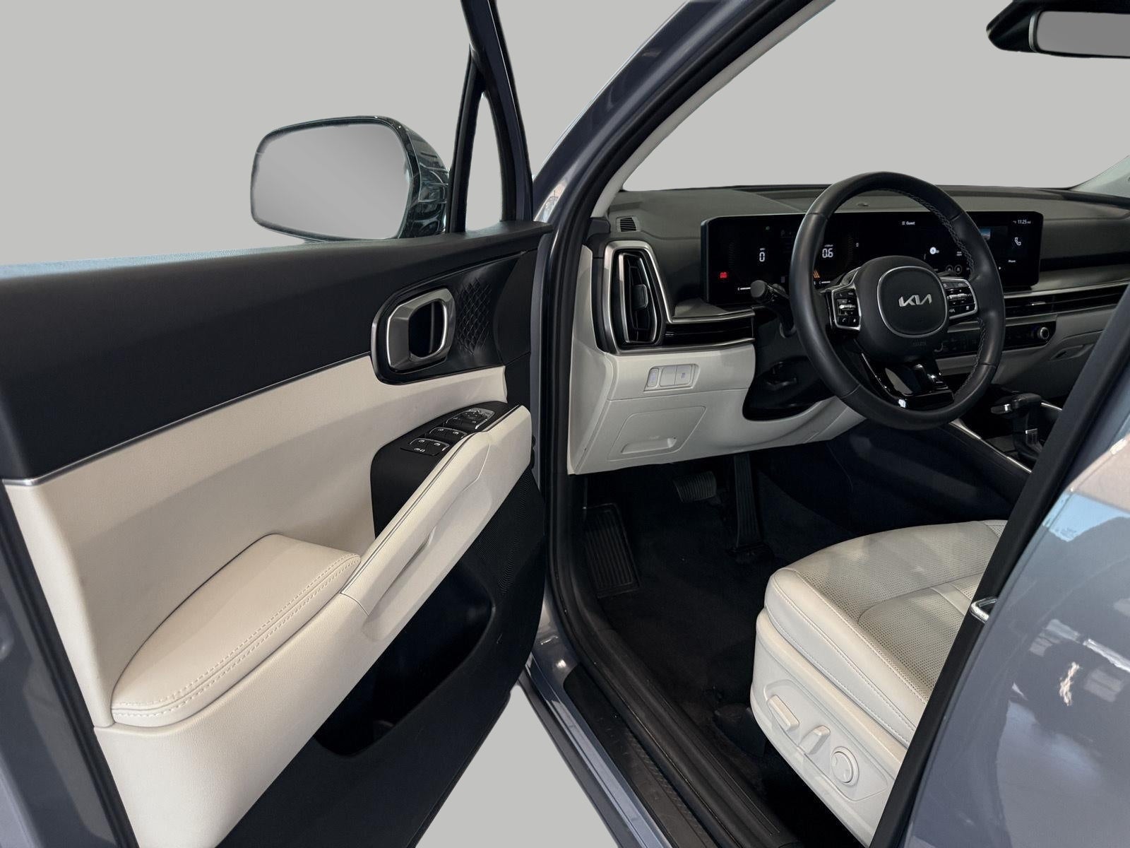 2024 Kia Sorento S FWD