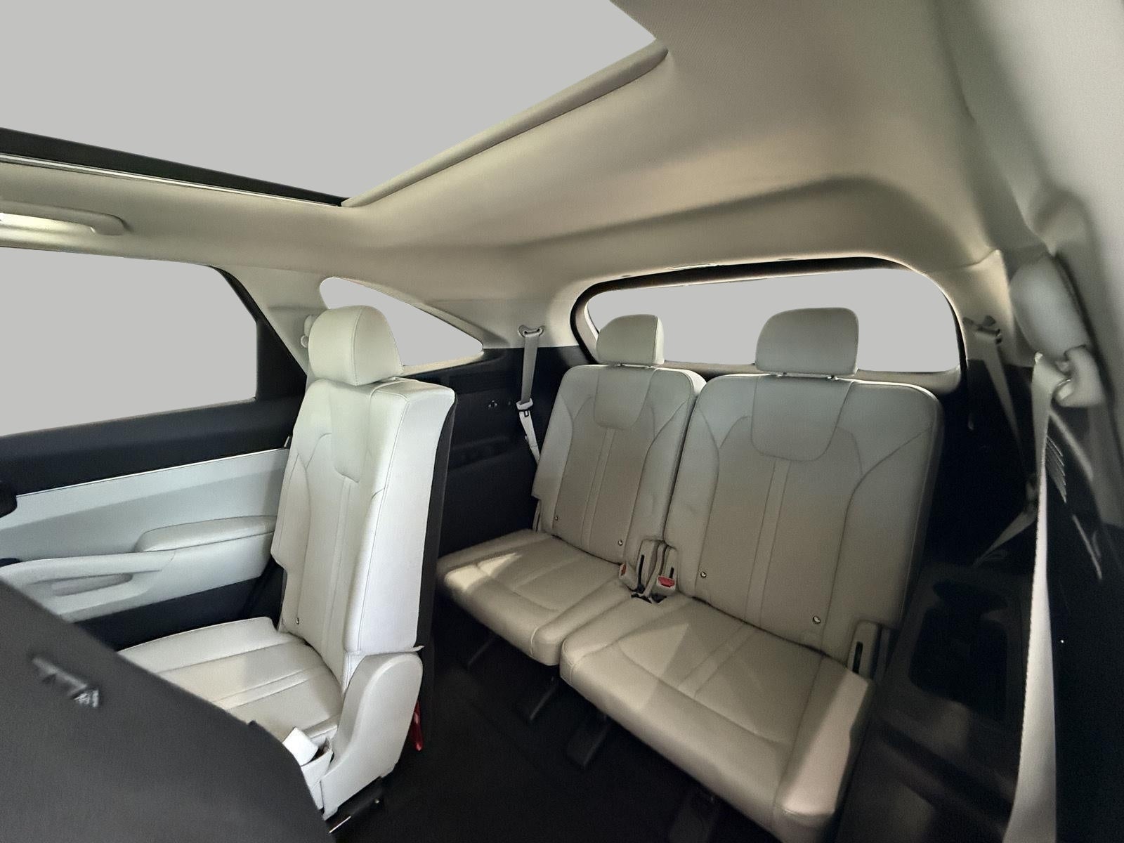 2024 Kia Sorento S FWD