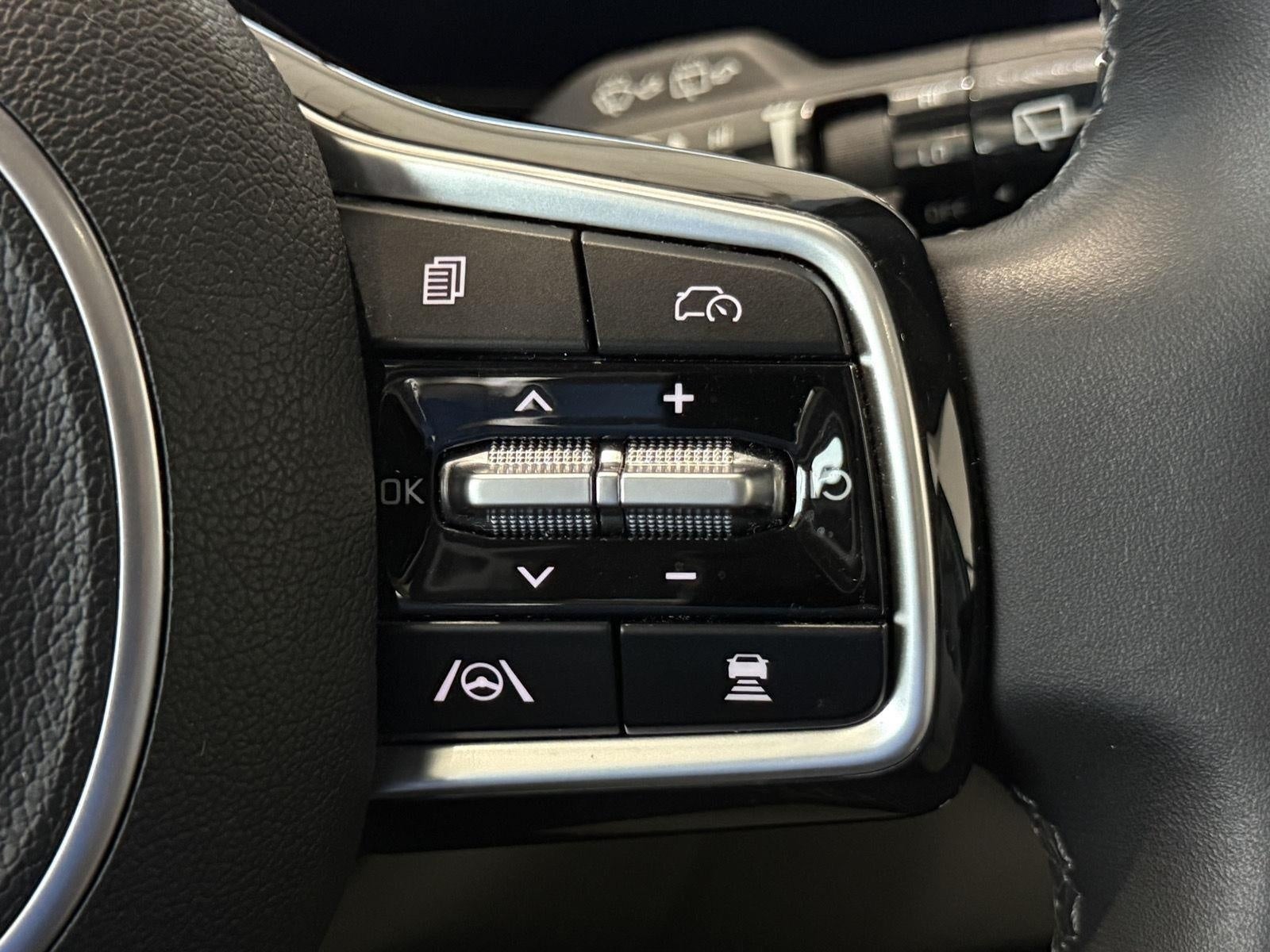 2024 Kia Sorento S FWD