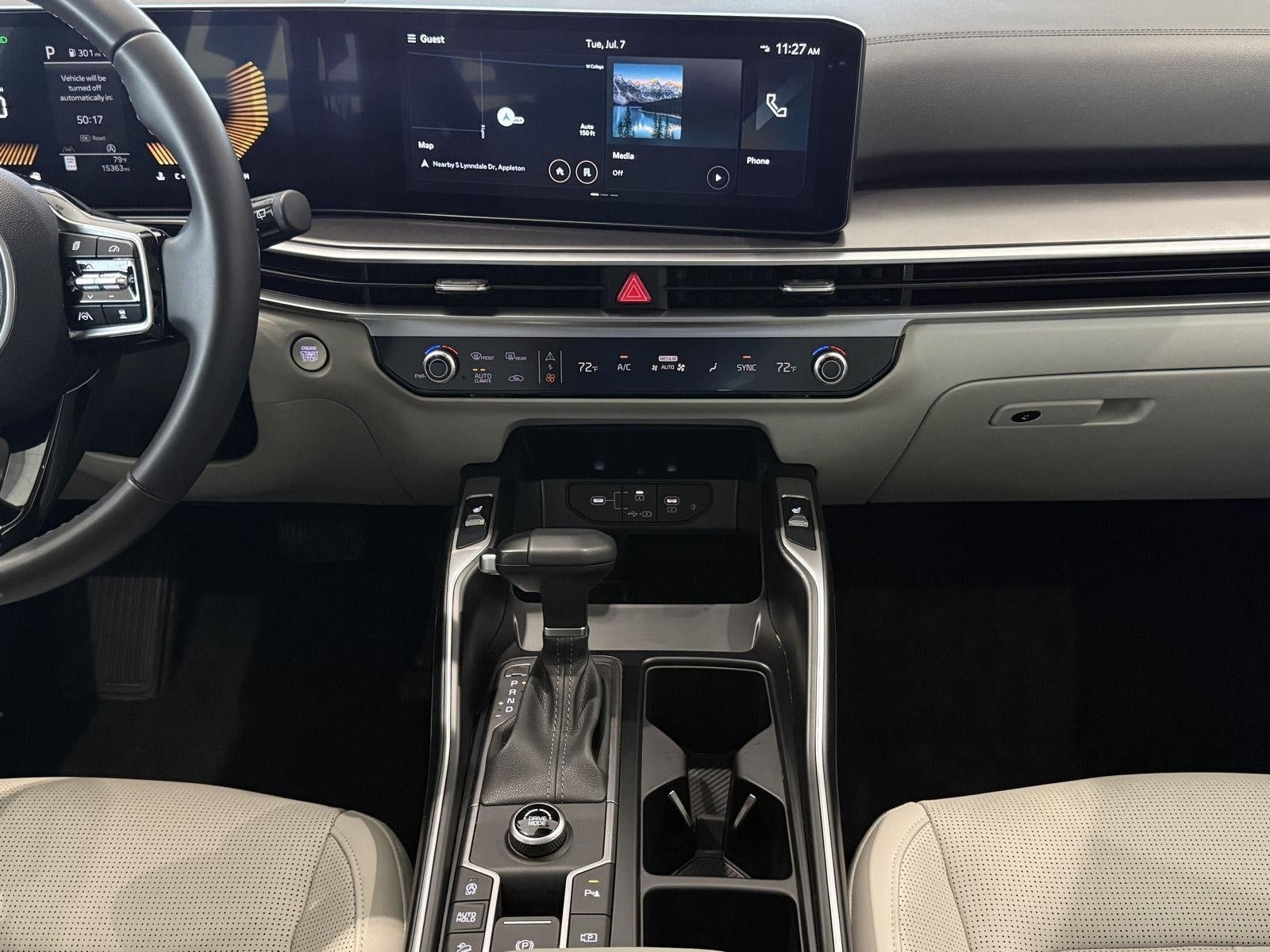 2024 Kia Sorento S FWD