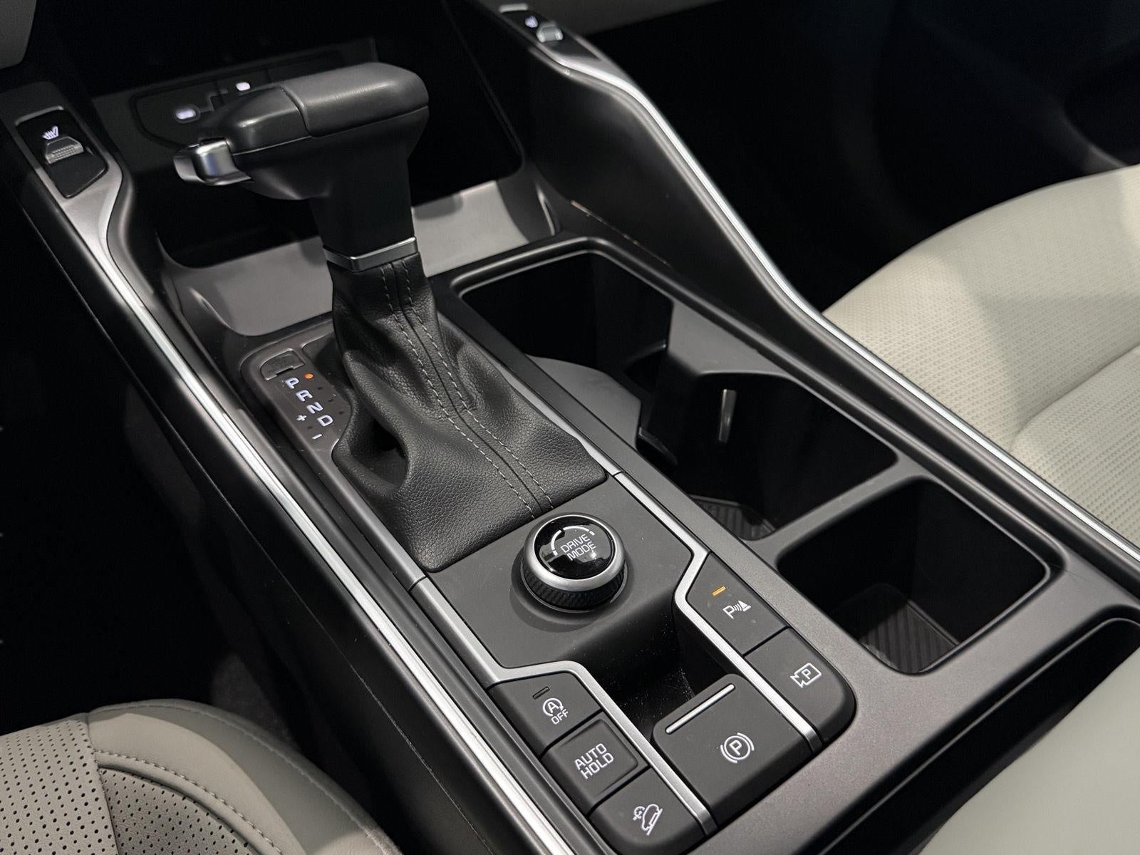 2024 Kia Sorento S FWD
