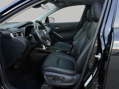 2023 Toyota Corolla Cross XLE 4WD (Natl)