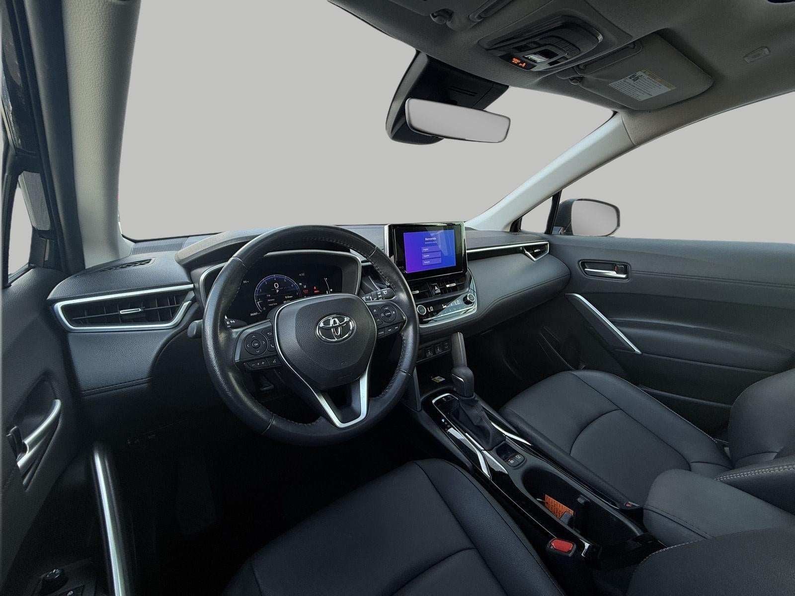 2023 Toyota Corolla Cross XLE 4WD (Natl)