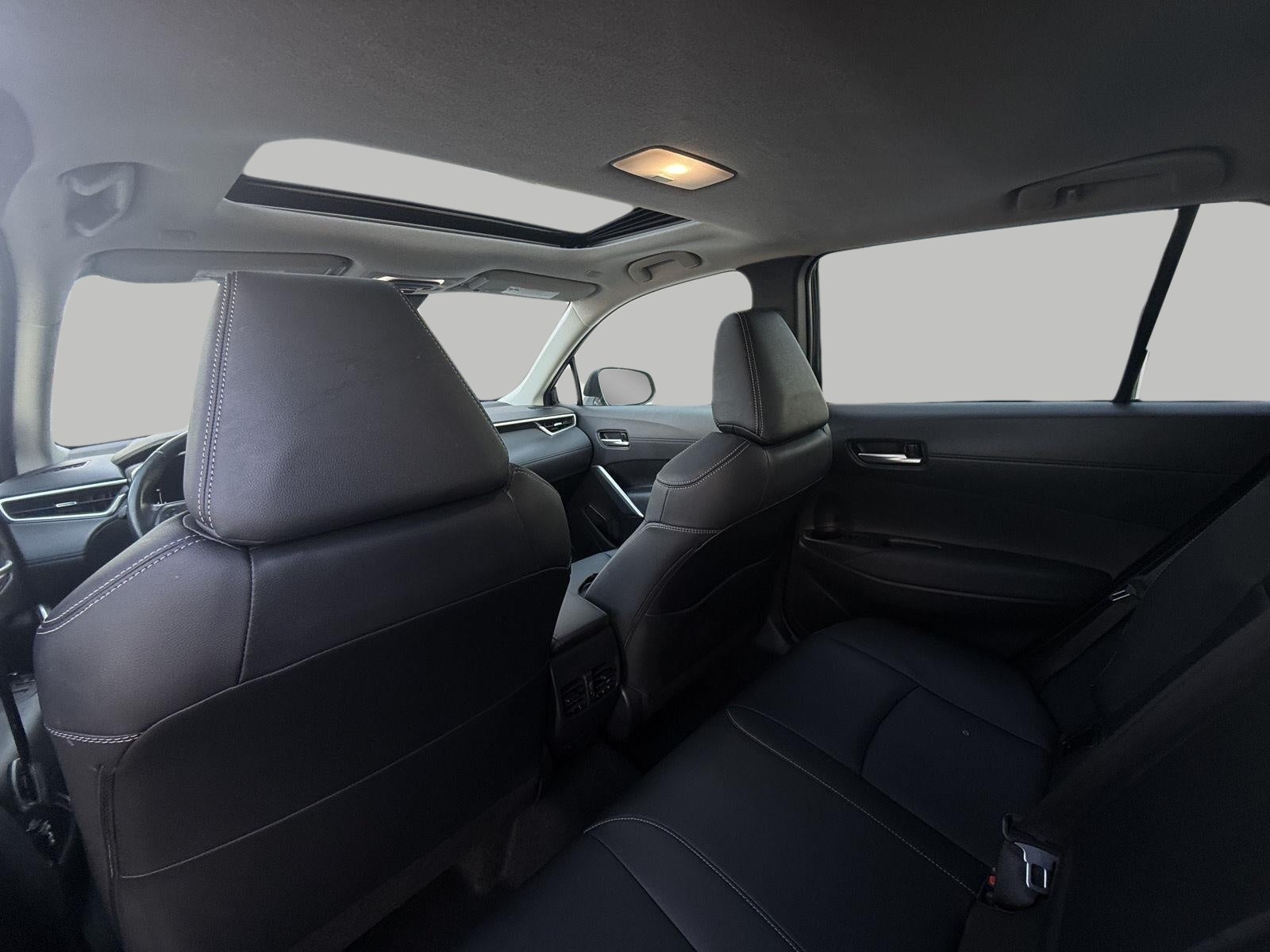 2023 Toyota Corolla Cross XLE 4WD (Natl)