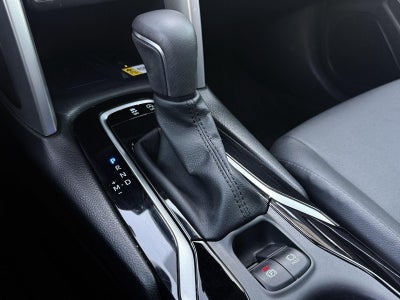 2023 Toyota Corolla Cross XLE 4WD (Natl)