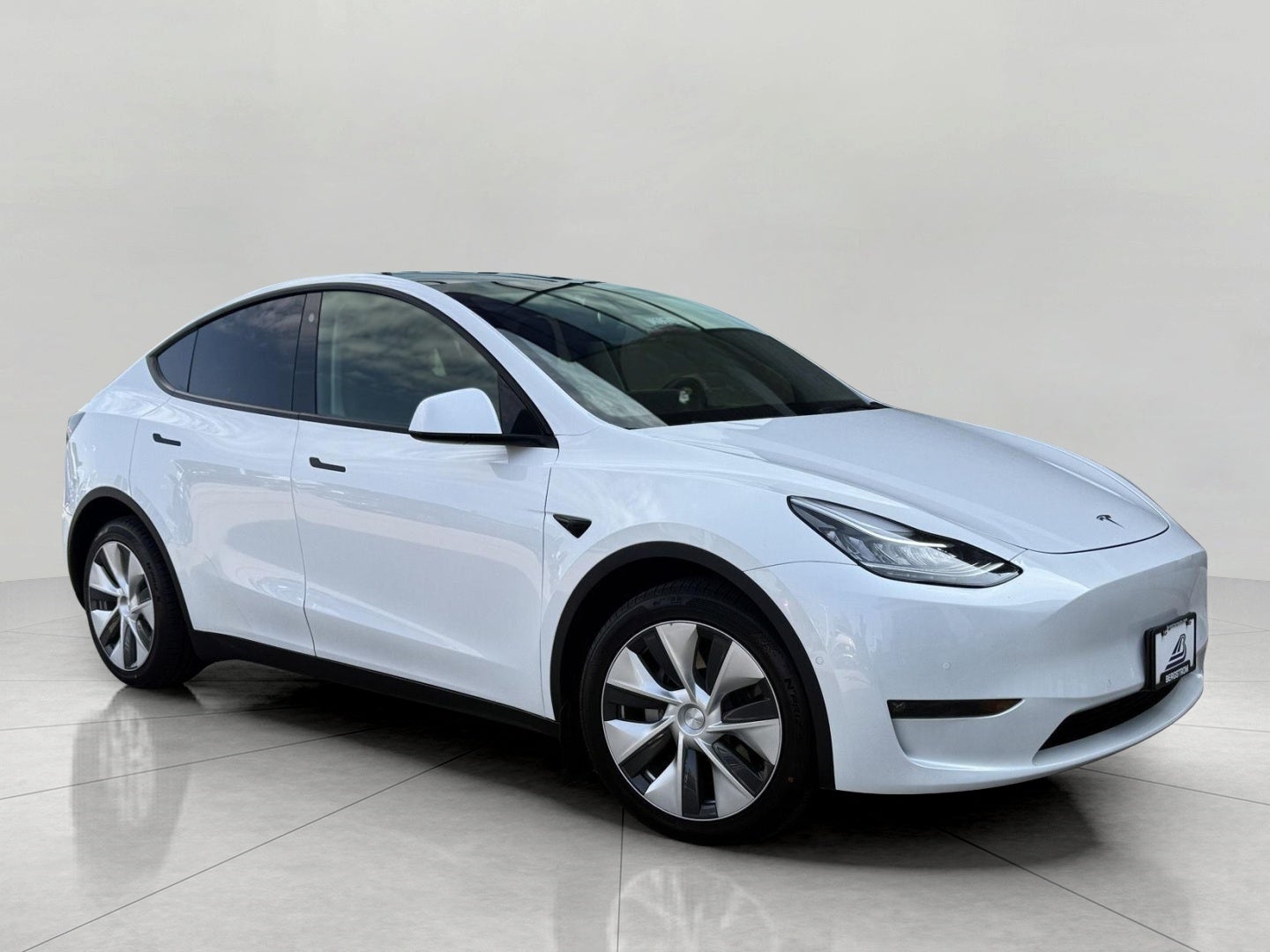 2022 Tesla Model Y Long Range AWD