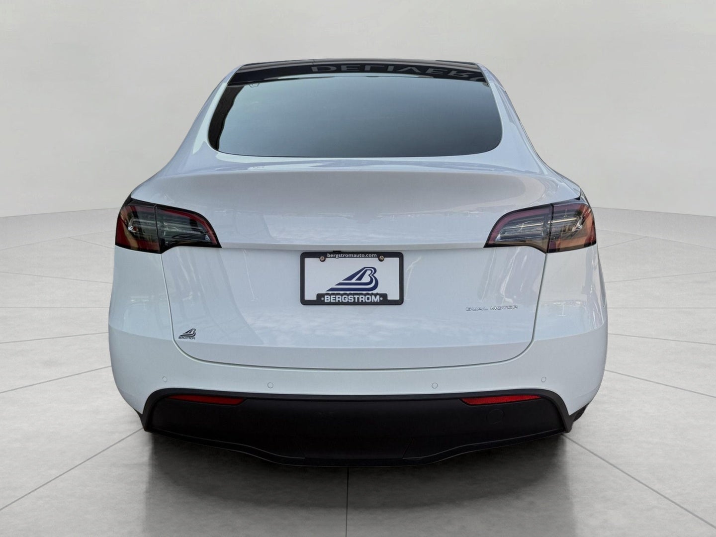 2022 Tesla Model Y Long Range AWD