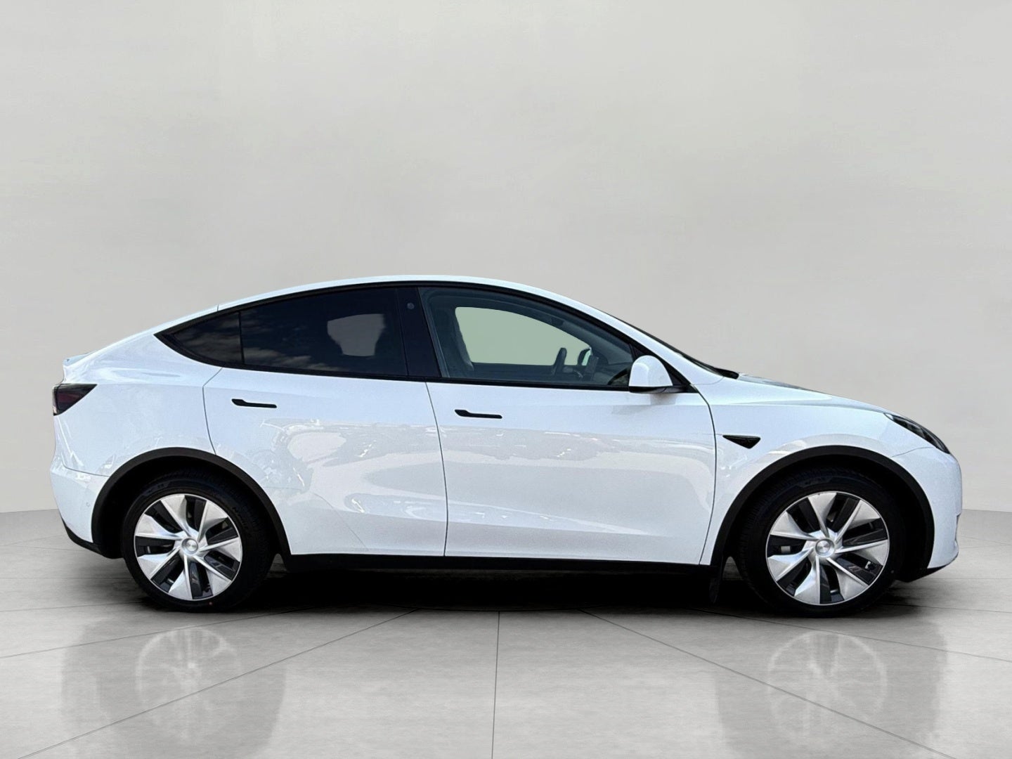 2022 Tesla Model Y Long Range AWD