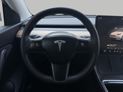 2022 Tesla Model Y Long Range AWD