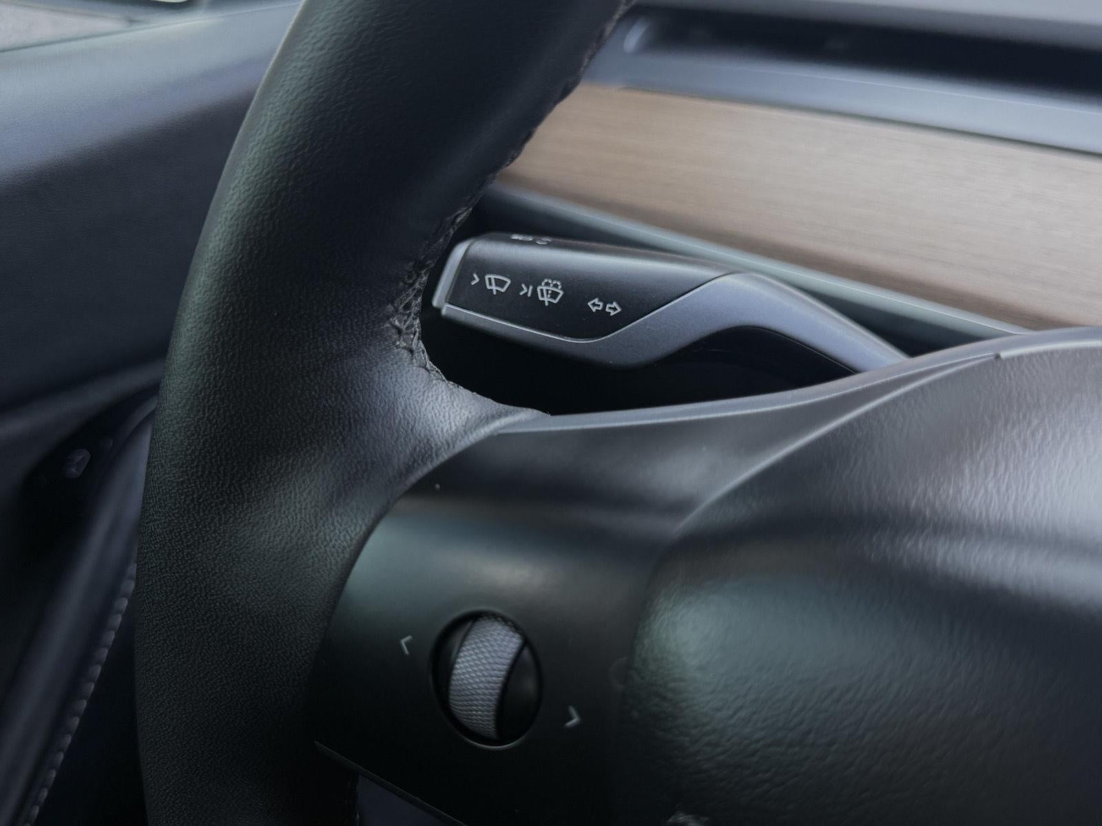 2022 Tesla Model Y Long Range AWD