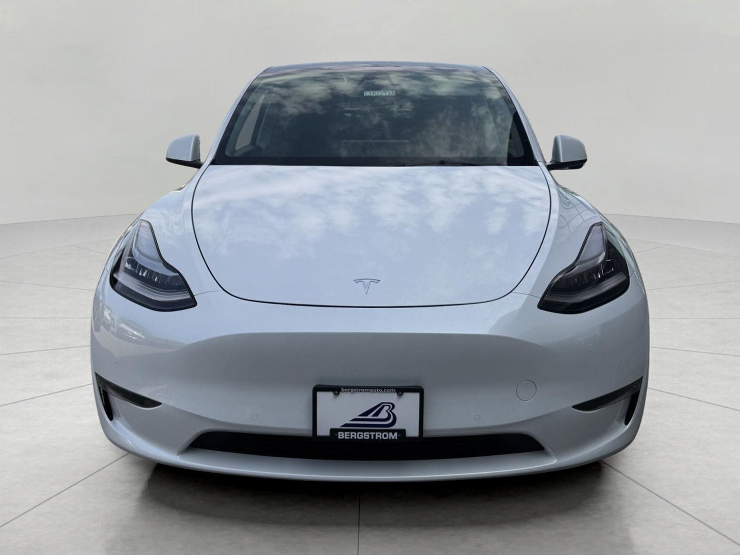2022 Tesla Model Y Long Range AWD