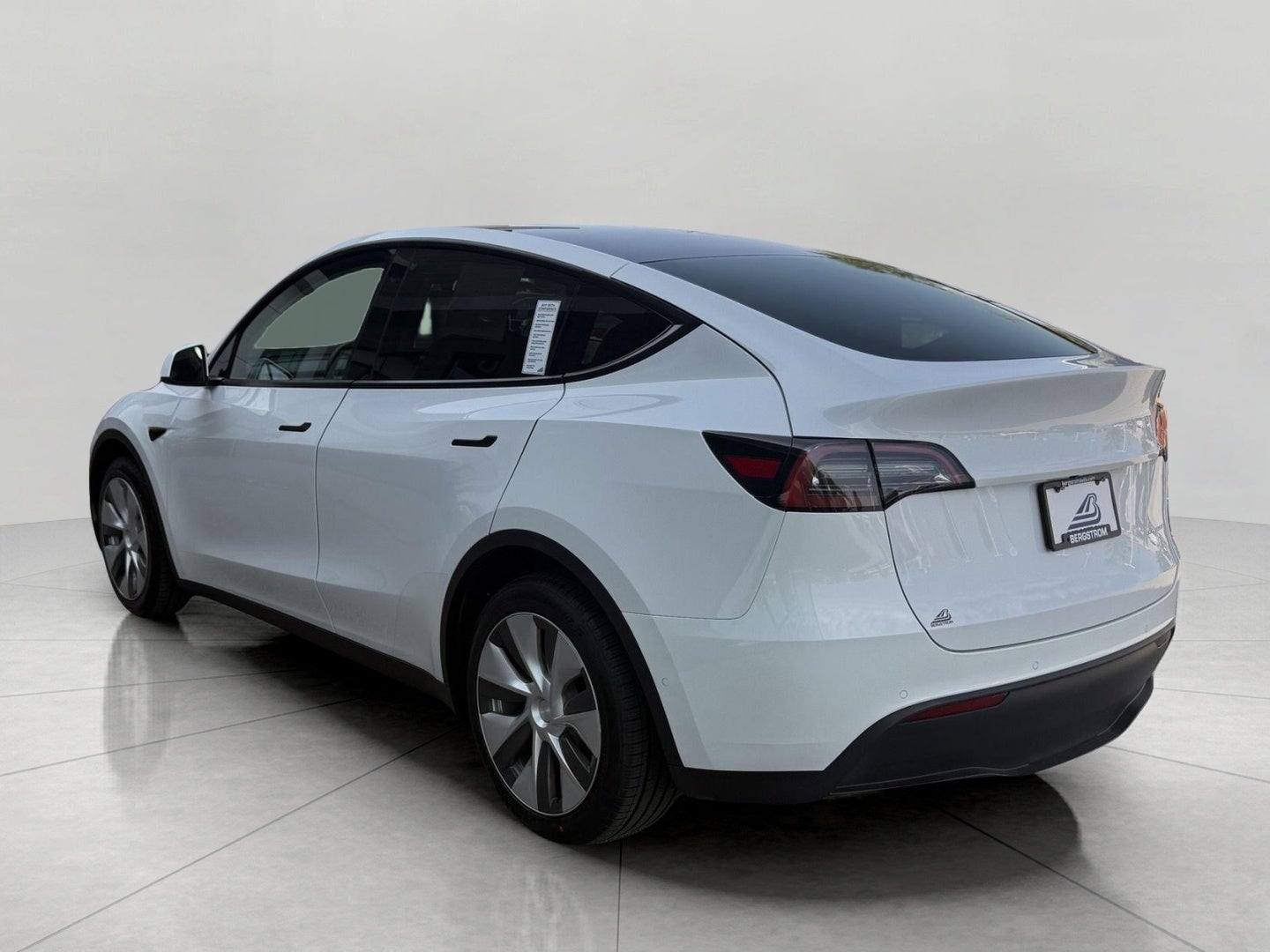 2022 Tesla Model Y Long Range AWD
