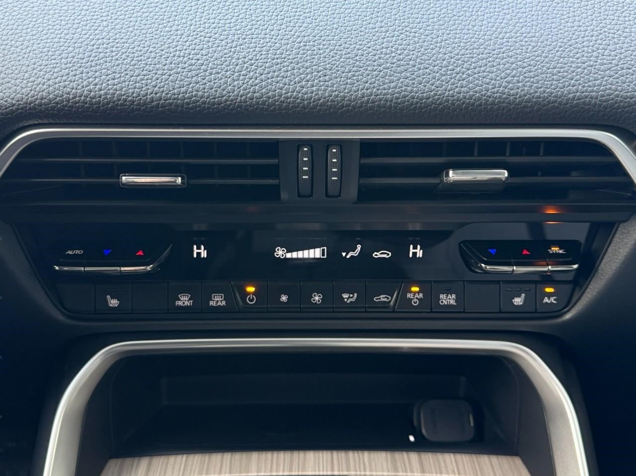 2025 Mazda Mazda CX-70 PHEV Premium Package