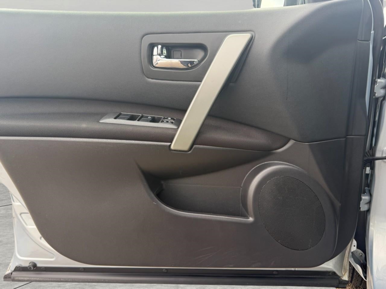 2015 Nissan Rogue Select FWD 4dr S