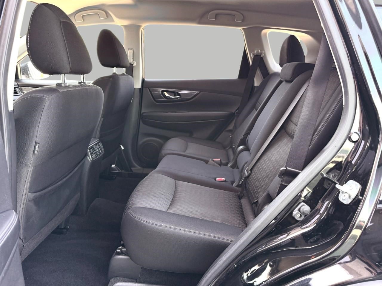 2018 Nissan Rogue AWD SV