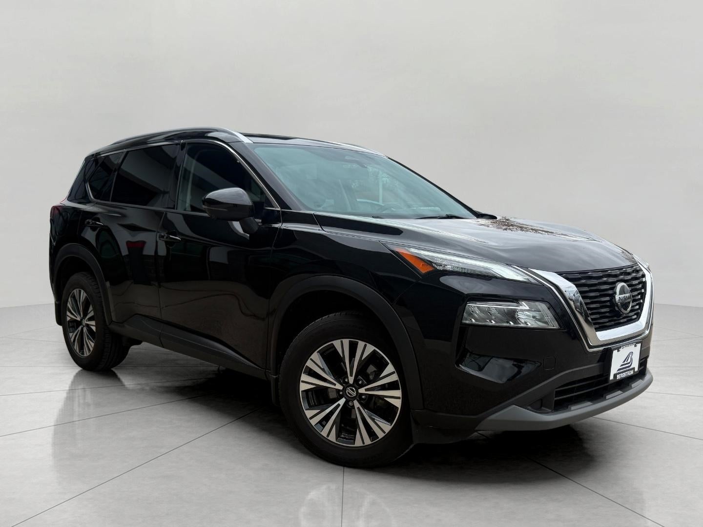 2021 Nissan Rogue AWD SV