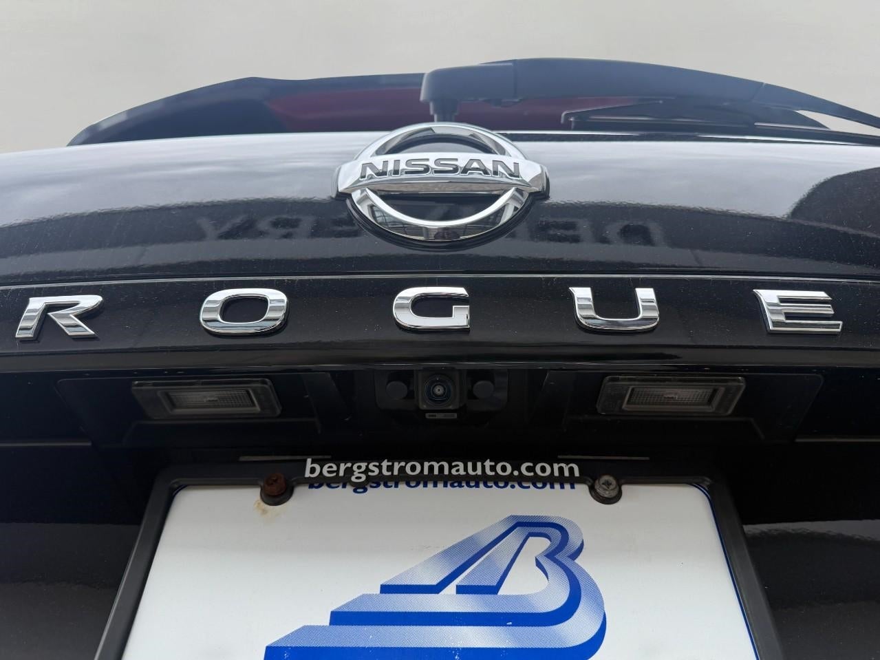 2021 Nissan Rogue AWD SV