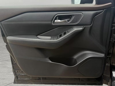 2021 Nissan Rogue AWD SV