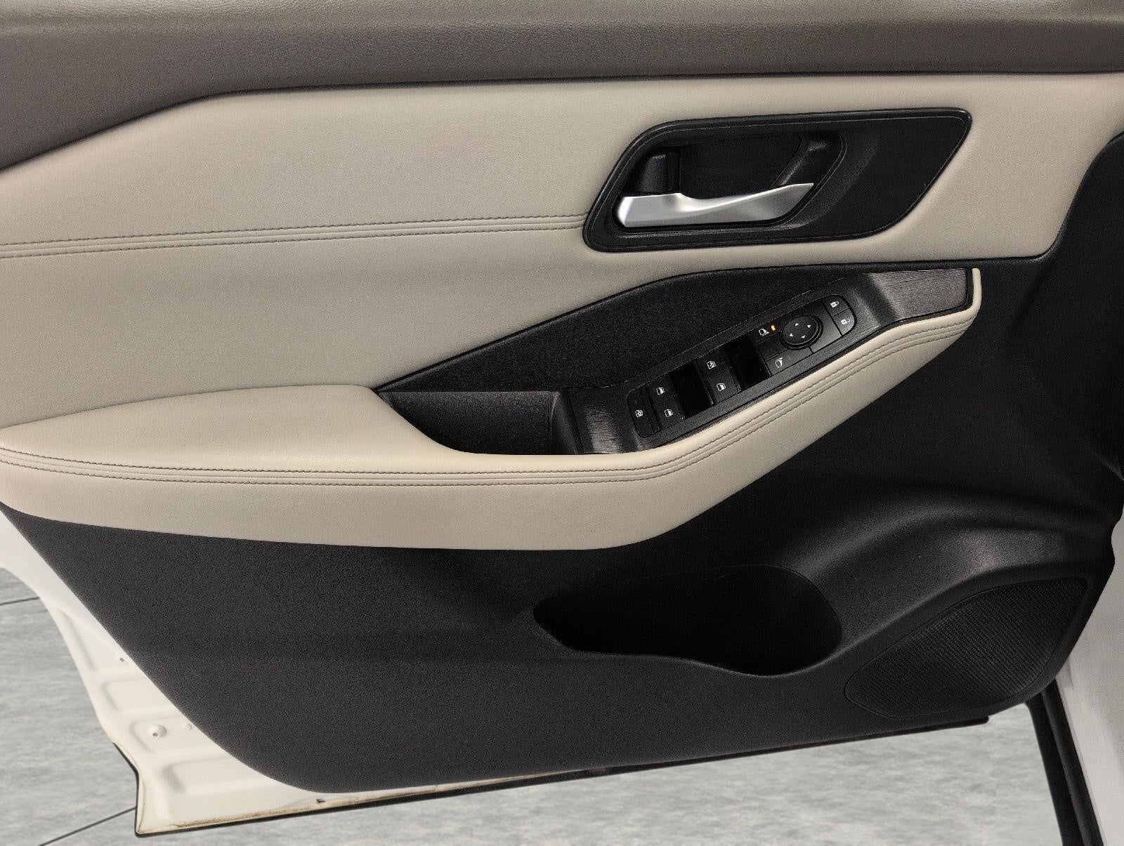 2023 Nissan Rogue AWD SV