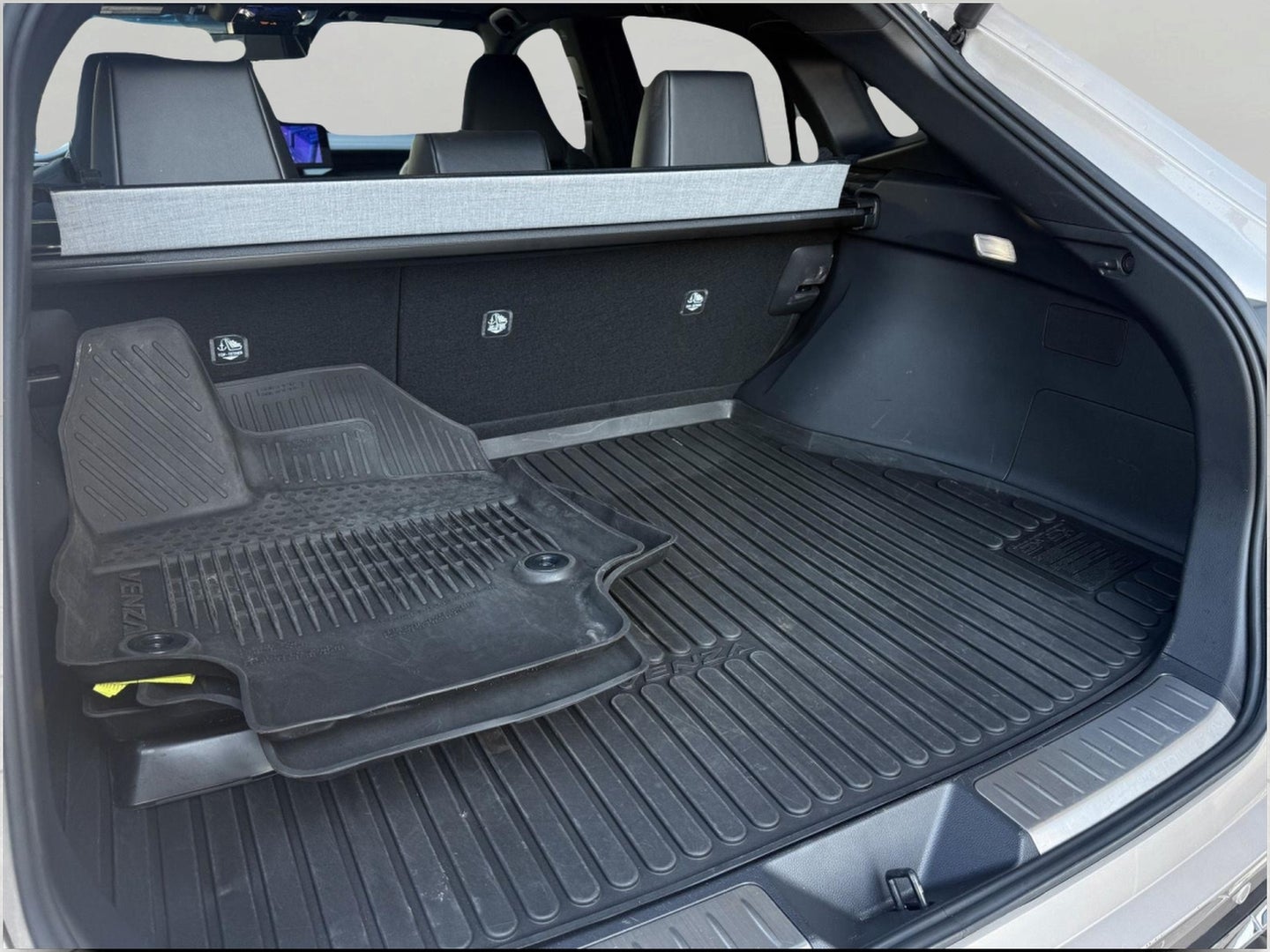 2024 Toyota Venza Limited AWD (GS)