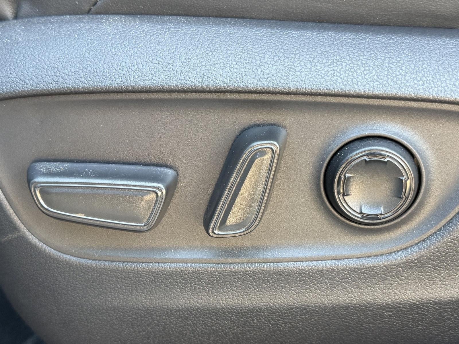 2024 Toyota Venza Limited AWD (GS)