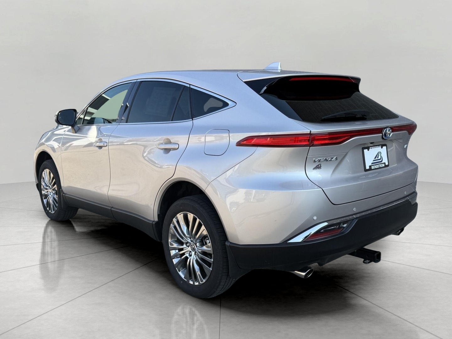 2024 Toyota Venza Limited AWD (GS)