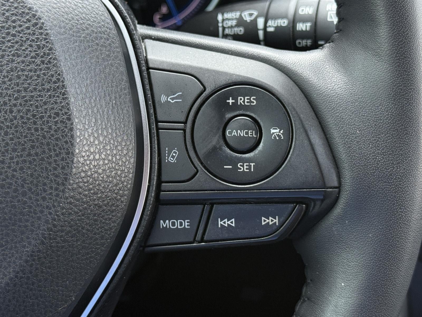 2021 Toyota RAV4 Hybrid XSE AWD (Natl)