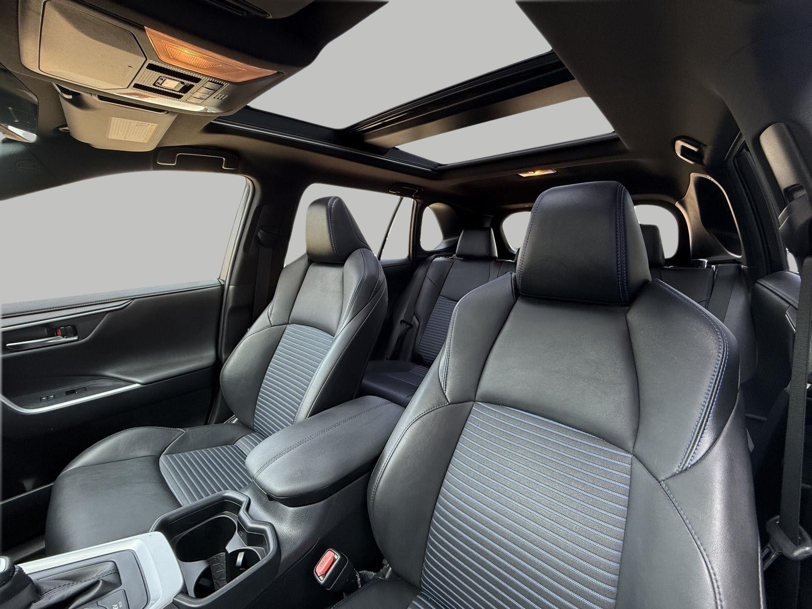 2021 Toyota RAV4 Hybrid XSE AWD (Natl)