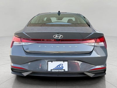 2023 Hyundai Elantra SEL IVT