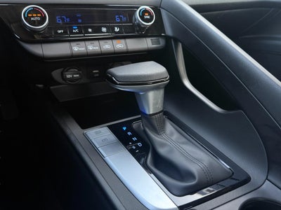2023 Hyundai Elantra SEL IVT