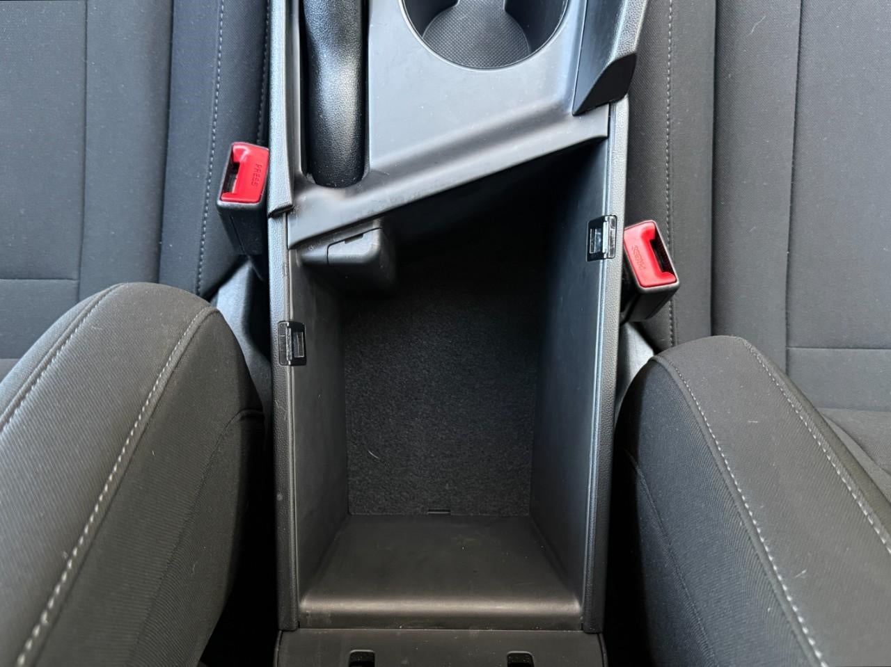 2023 Hyundai Elantra SEL IVT