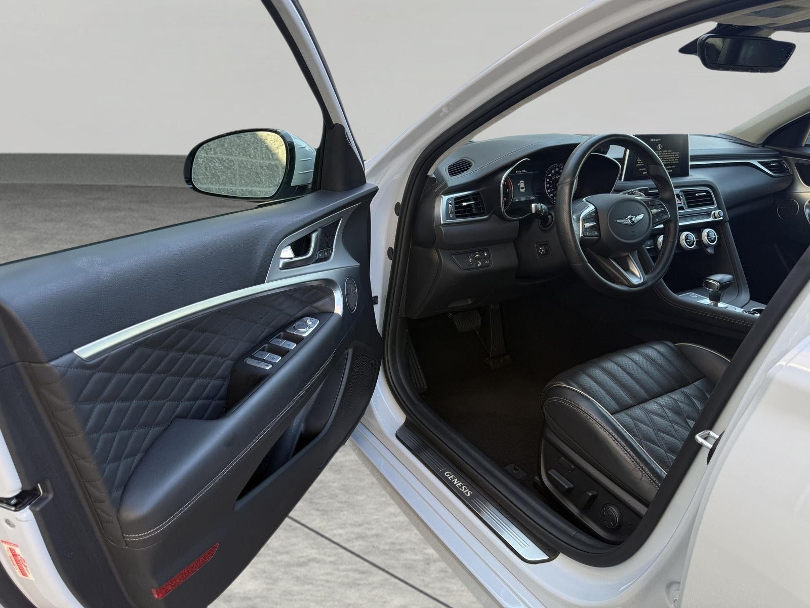 2021 Genesis G70 2.0T AWD