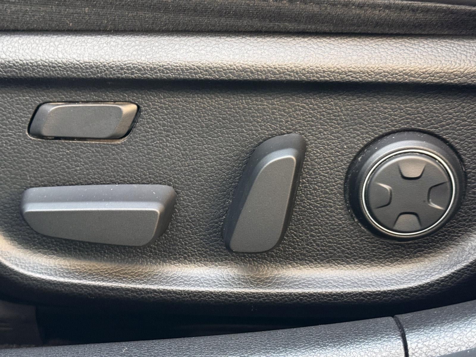 2021 Genesis G70 2.0T AWD