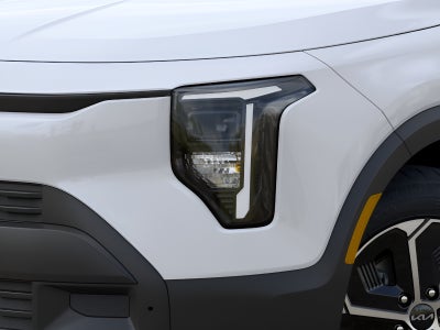 2027 Kia Niro LX FWD