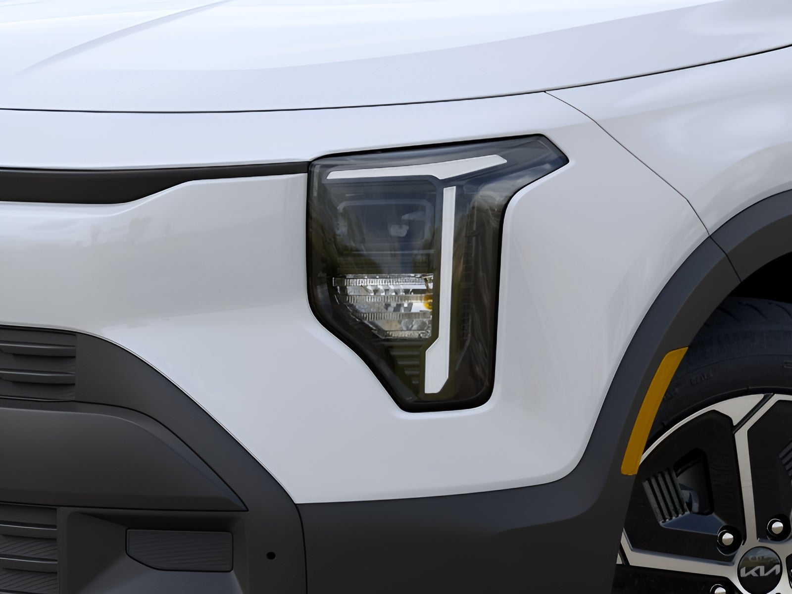2027 Kia Niro LX FWD