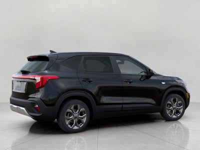 2026 Kia Seltos LX FWD