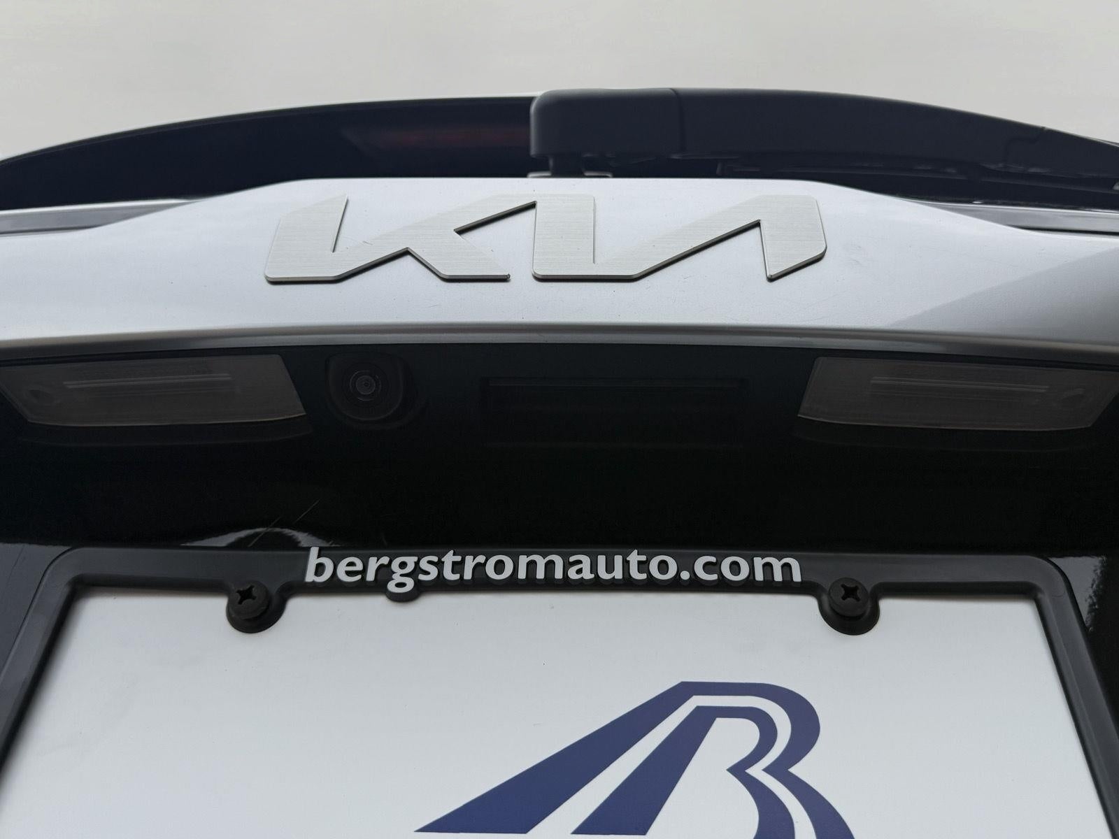 2022 Kia Seltos LX IVT AWD