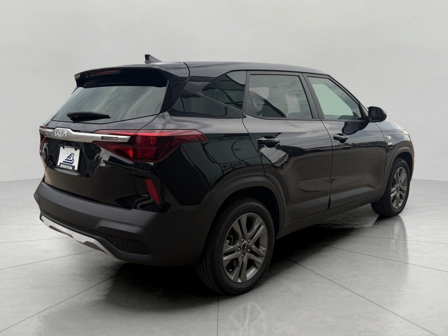 2022 Kia Seltos LX IVT AWD