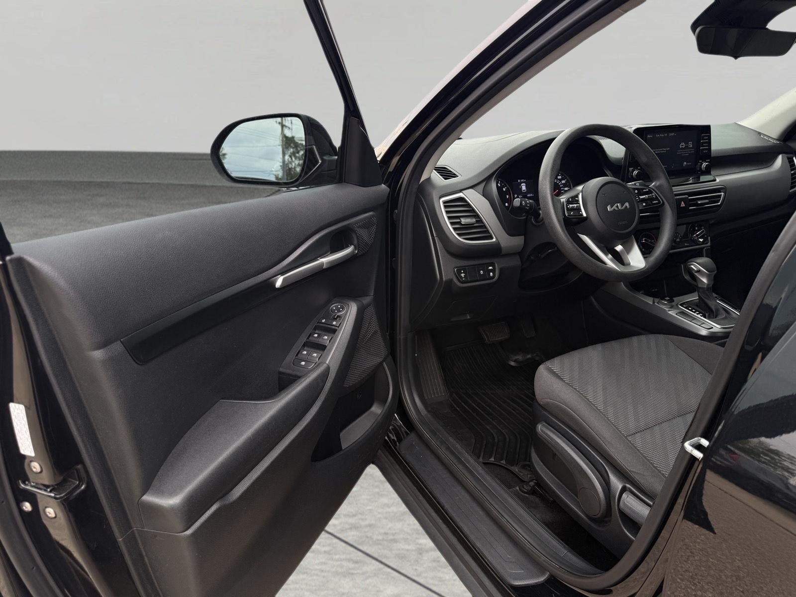 2022 Kia Seltos LX IVT AWD