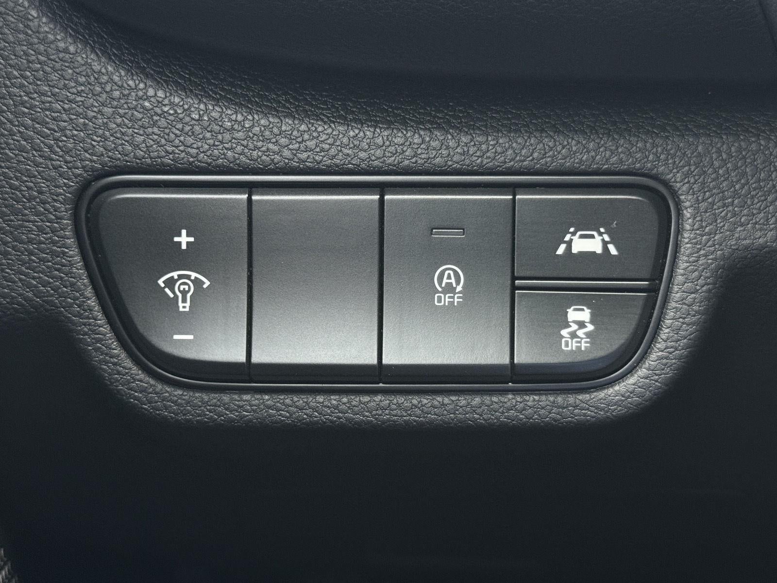 2022 Kia Seltos LX IVT AWD