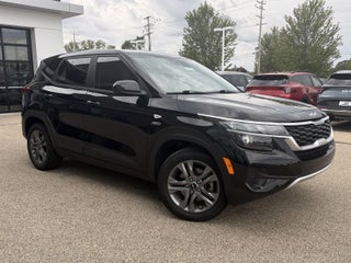 2022 Kia Seltos LX IVT AWD